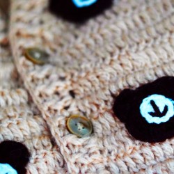 Gilet en crochet marron pour bébé Gilet en crochet marron pour bébé