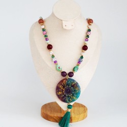 Collier pompon Collier pompon